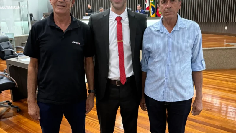 Câmara de Araranguá abre ano Legislativo com primeira sessão ordinária de 2026