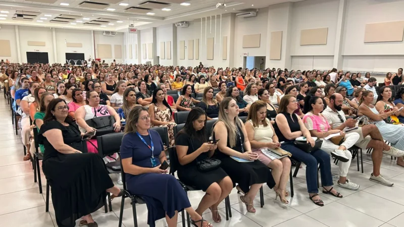 Departamento Pessoal orienta servidores da Educação e reforça organização para o ano letivo 2026