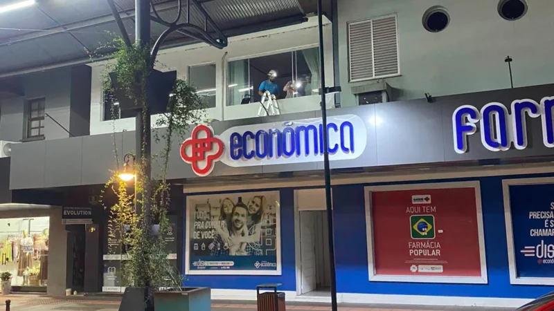 Homem morre após sofrer choque elétrico em marquise no Centro de Araranguá