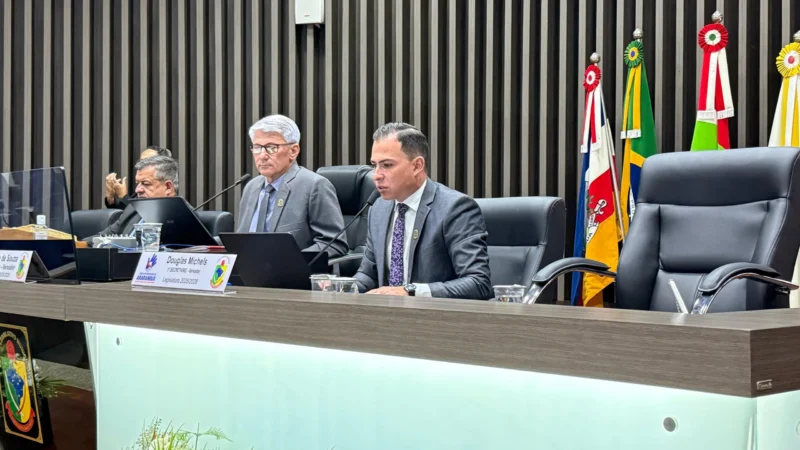 Câmara de Araranguá aprova projetos e realiza quinta sessão nesta quinta-feira