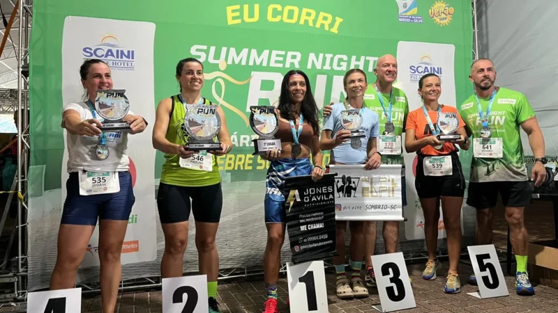 Corrida noturna reúne 300 atletas e marca estreia do calçadão como palco esportivo em Balneário Arroio do Silva
