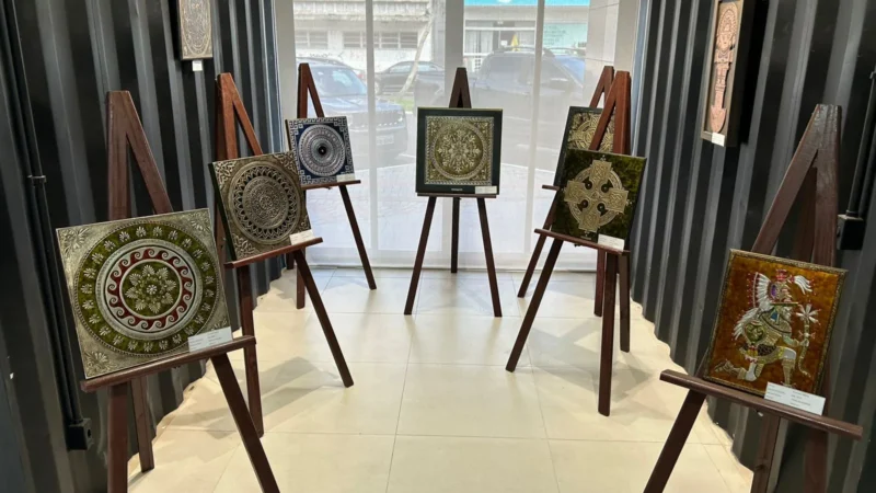 Arte em metal ganha destaque em nova exposição na Galeria Abrão Scotti