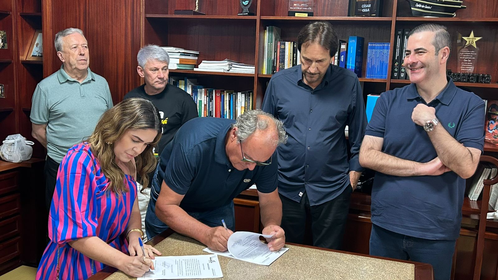 Araranguá avança em infraestrutura: loteamento Delzi recebe pavimentação e rede de esgoto