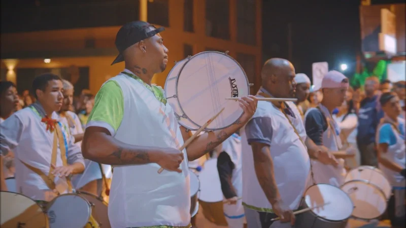 Desfile das Escolas de Samba e Blocos acontece nesta segunda-feira (16) em Balneário Gaivota