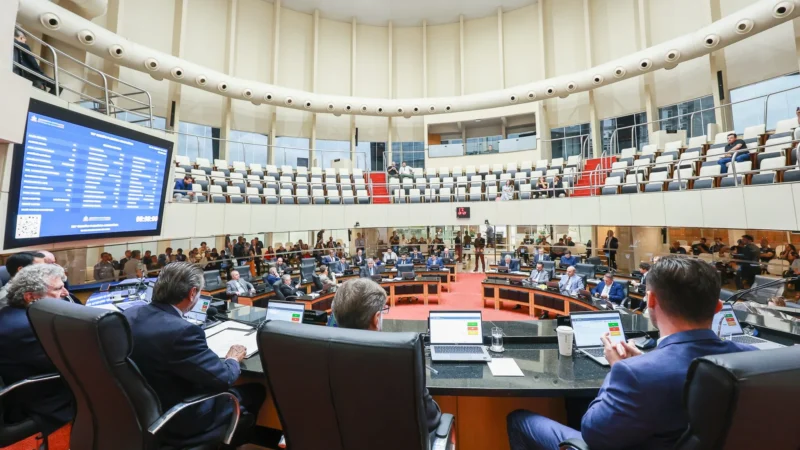 Alesc inicia 2026 com maratona de votações e mais de 20 projetos de deputados em pauta