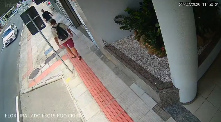 Em Criciúma, policial de folga impede roubo a idoso e prende suspeito no Centro