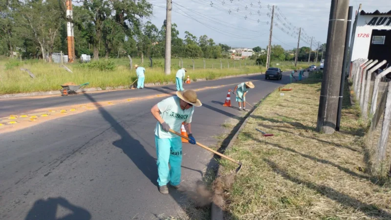 ARARANGUÁ RECEBE FORÇA-TAREFA DE LIMPEZA E MANUTENÇÃO URBANA