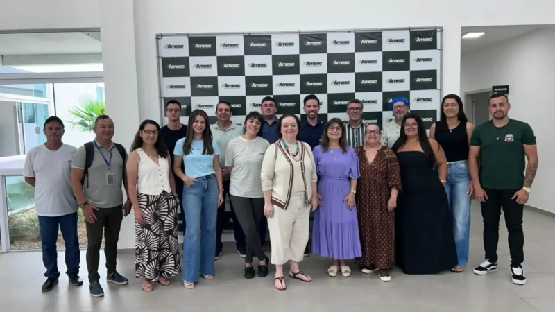 Balneário Gaivota reforça gestão cultural em reunião do colegiado da AMESC