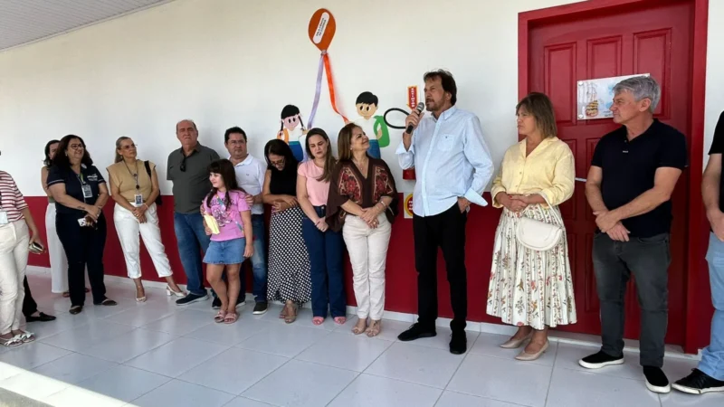 Araranguá inaugura primeira Sala de Ciência na Cozinha para alunos da rede municipal