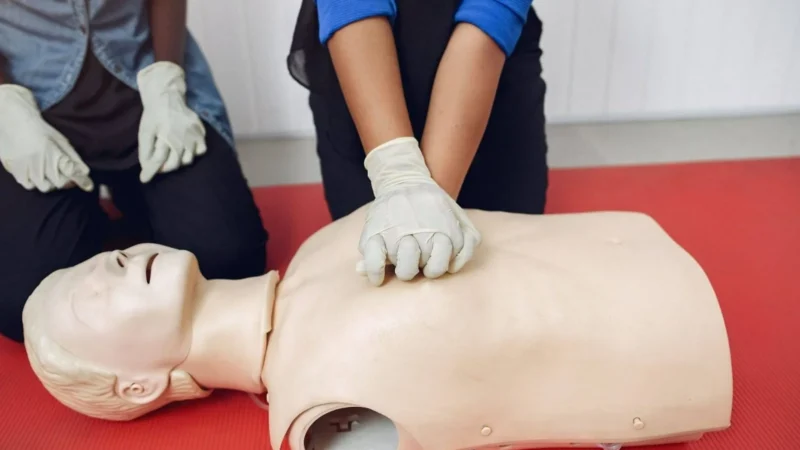 Capacitar para salvar vidas: Sombrio abre curso gratuito de primeiros socorros à comunidade