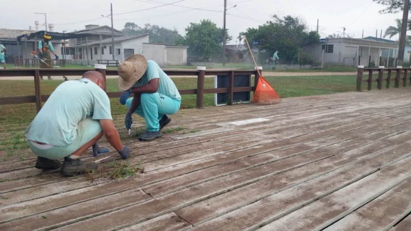 Projeto Recomeçar leva melhorias à comunidade de Ilhas e promove reintegração social em Araranguá