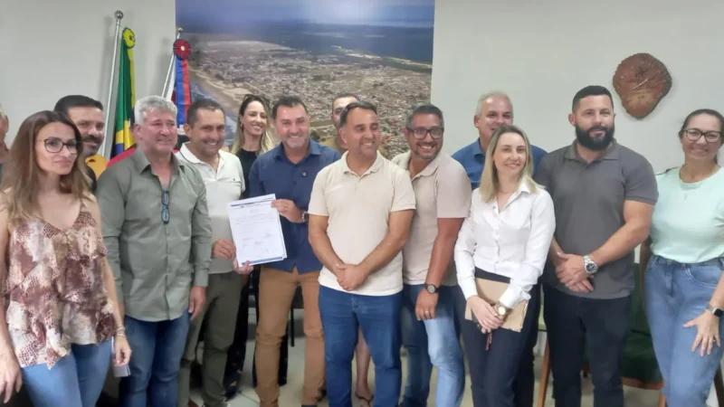 Rodovia Caminhos do Mar avança no sentido Sul em Balneário Gaivota