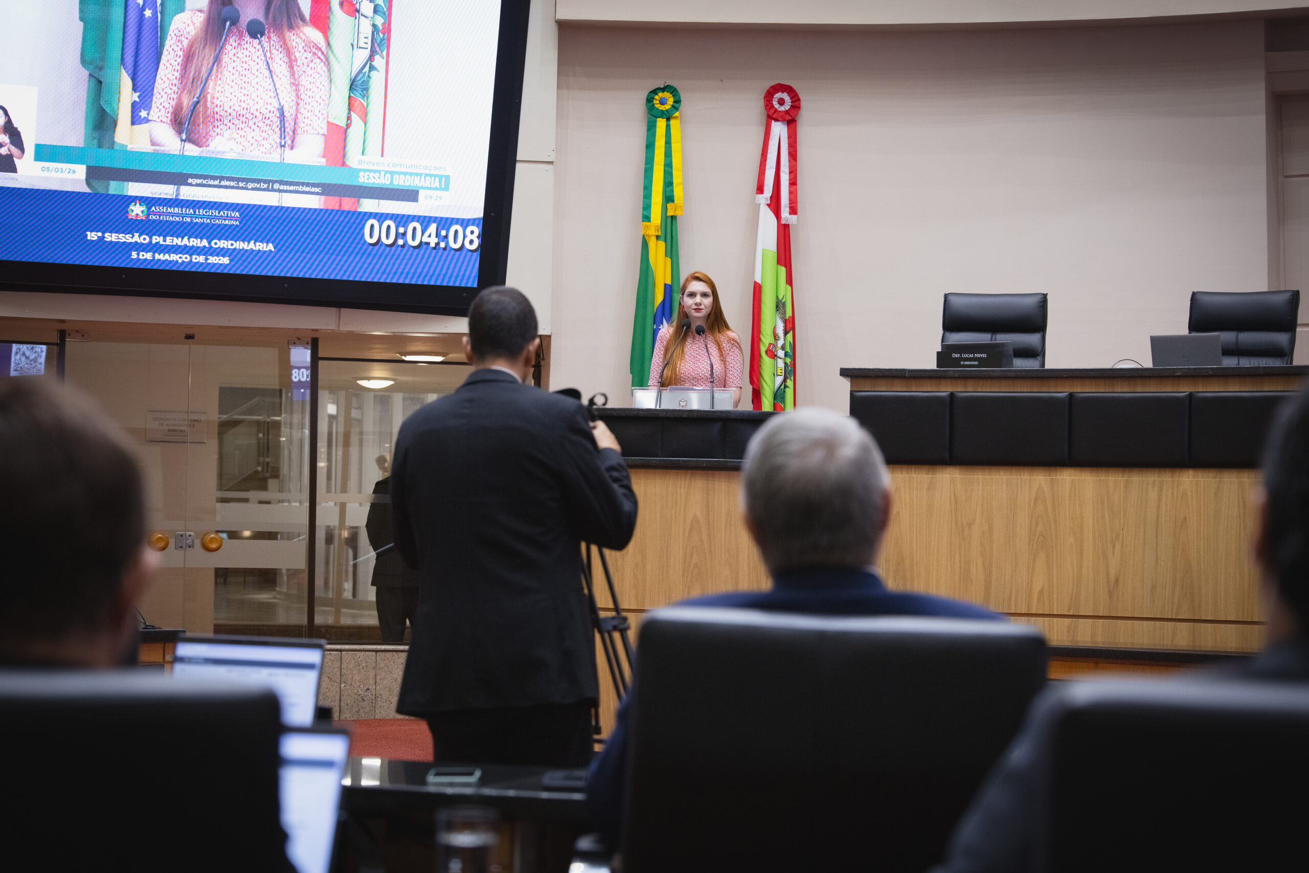 Deputados cobram mais rigor contra agressores e alertam para avanço da violência contra mulheres