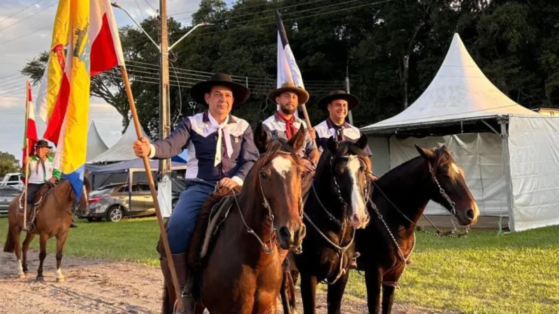 RODEIO HISTÓRICO REÚNE ATÉ 18 MIL PESSOAS E CONSOLIDA SÃO JOÃO DO SUL COMO REFERÊNCIA NO TRADICIONALISMO