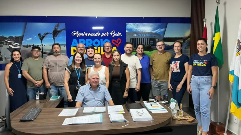 Prefeito reúne equipe e define prioridades para nova gestão em Arroio do Silva