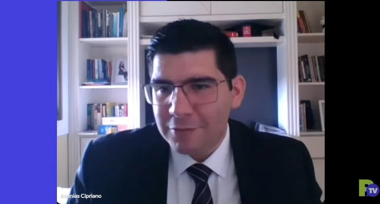 “Sua Caneta, Sua Sentença”: Ananias Cipriano lança livro que desafia a consciência do leitor