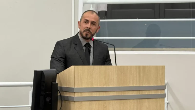 Câmara de Balneário Arroio do Silva aprova homenagem e proposta de modernização digital dos serviços públicos
