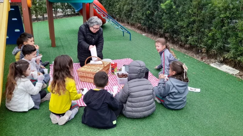 Projeto escolar leva alunos a experiência sobre arte, luz e cores em Sombrio
