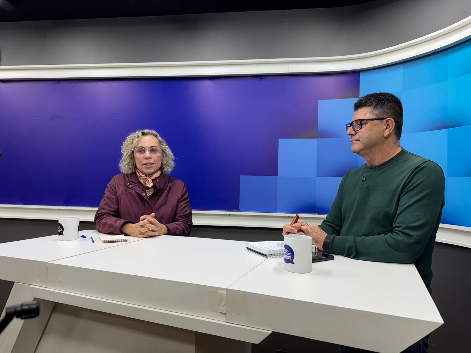 Articulação por curso de Enfermagem na UFSC e fim da escala 6×1 marcam agenda de Ana Paula Lima no Sul