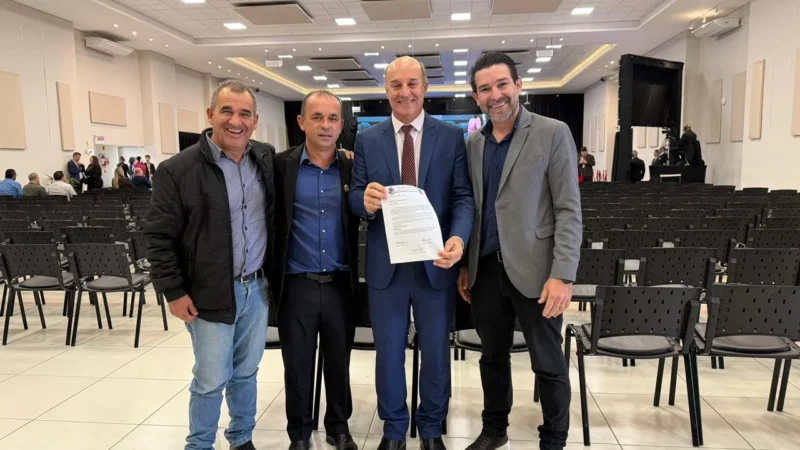 Bancada Progressistas articula avanço de projeto para destinação social do antigo prédio dos Bombeiros em Sombrio