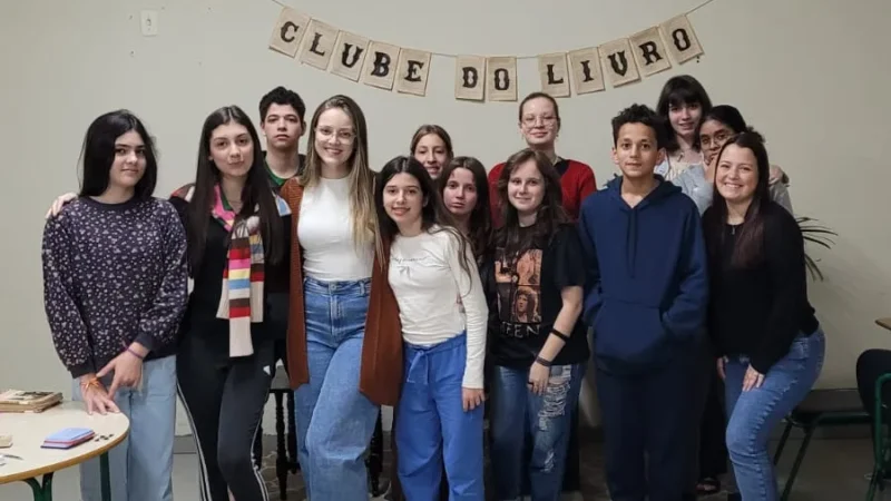 EEB Timbé do Sul lança Clube do Livro para incentivar leitura e criatividade entre estudantes