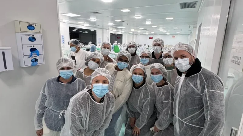 Acadêmicos de Nutrição da Unesc Araranguá vivenciam prática profissional em visita técnica à Essential Nutrition