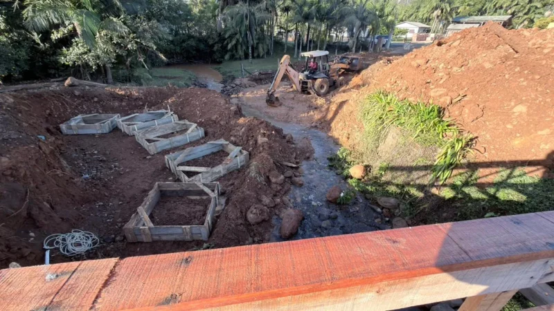 Comunidade de Rocinha recebe obras que garantirão mais segurança e mobilidade em Timbé do Sul