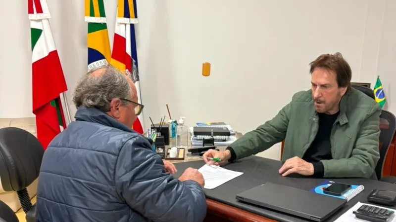 Ordem de serviço autoriza início de pavimentação no bairro Urussanguinha, em Araranguá