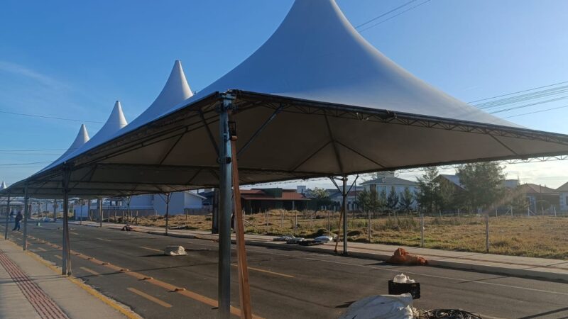 Balneário Gaivota inicia montagem da estrutura para a 2ª Festa do Peixe
