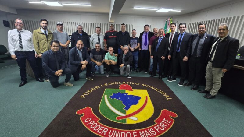 Motoristas da educação são homenageados pela Câmara de Sombrio