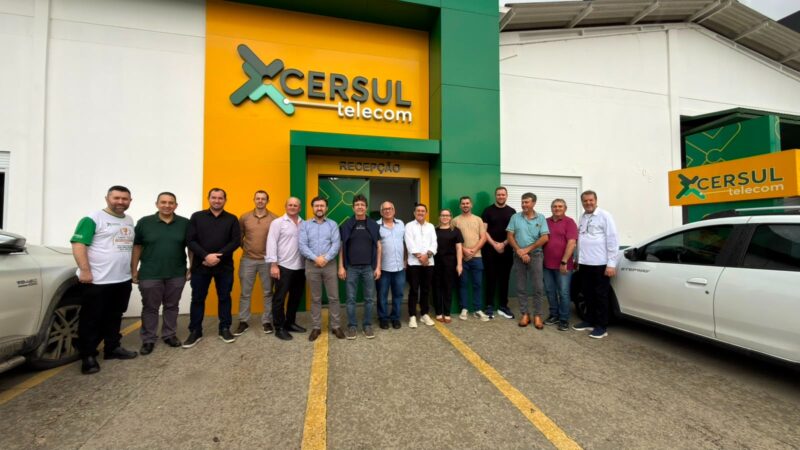 CERSUL recebe comitiva da CEREJ e amplia integração entre cooperativas de energia e telecomunicações
