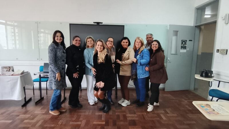 Formação continuada fortalece práticas de alfabetização nas escolas de Araranguá