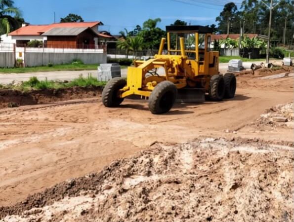 Araranguá investe R$ 2 milhões em pavimentação da Avenida Bernardino Máximo da Silva