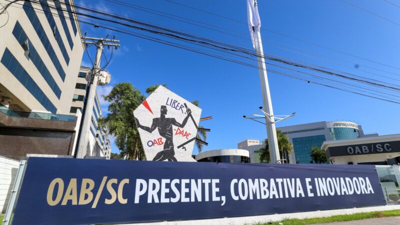OAB/SC anuncia pressão sobre Senado e STF em meio a crise institucional