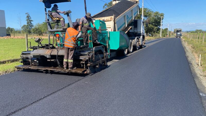 Pavimentação da ARA-211 avança e chega ao limite com Ermo