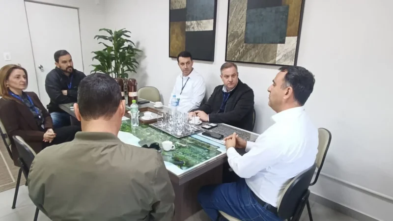 Balneário Gaivota recebe equipe do SESI Saúde para discutir futuras parcerias