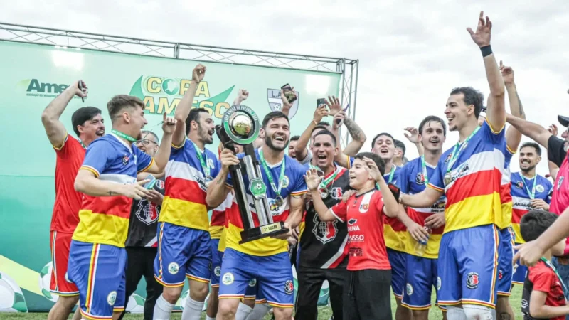Araranguá conquista títulos do Sub-17 e adulto na Copa AMESC de Seleções