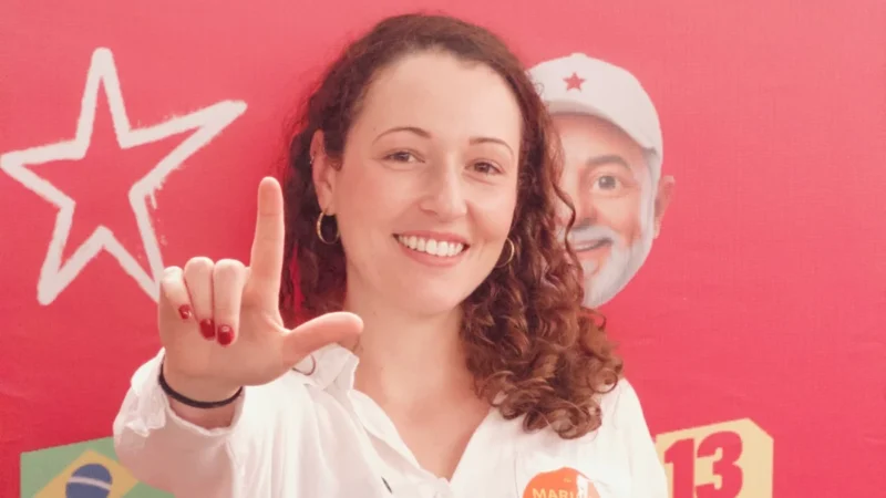 Mariana Sartor disputa vaga à Alesc pelo PSOL com pautas voltadas a trabalho, meio ambiente e mulheres