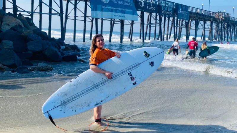Maryele Cardoso é convocada para representar o Brasil no Mundial de Parasurf