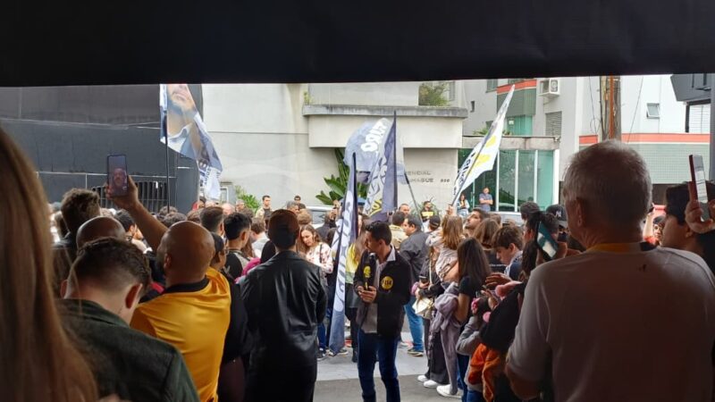 Renan Santos passa por Criciúma, apresenta propostas e defende mais investimentos em infraestrutura
