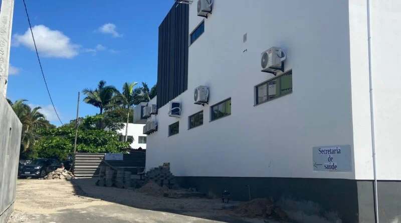 Vigilância Sanitária de Araranguá orienta dentistas e laboratórios de prótese sobre nova norma