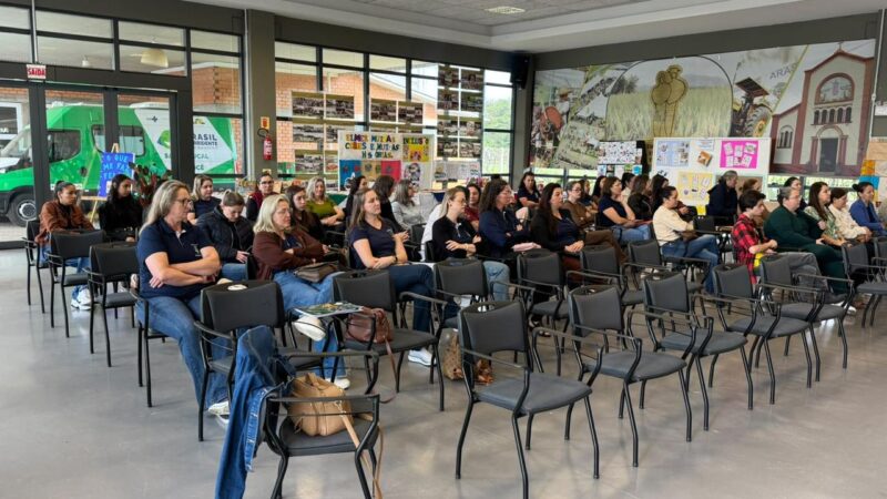 Turvo recebe seminário de encerramento da formação PROLEEI
