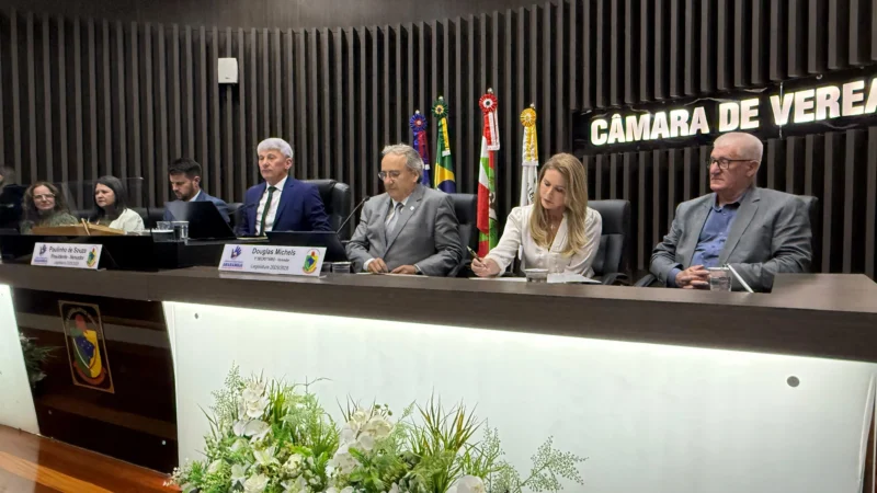 Câmara de Araranguá aprova orçamento de R$ 406,7 milhões para 2027