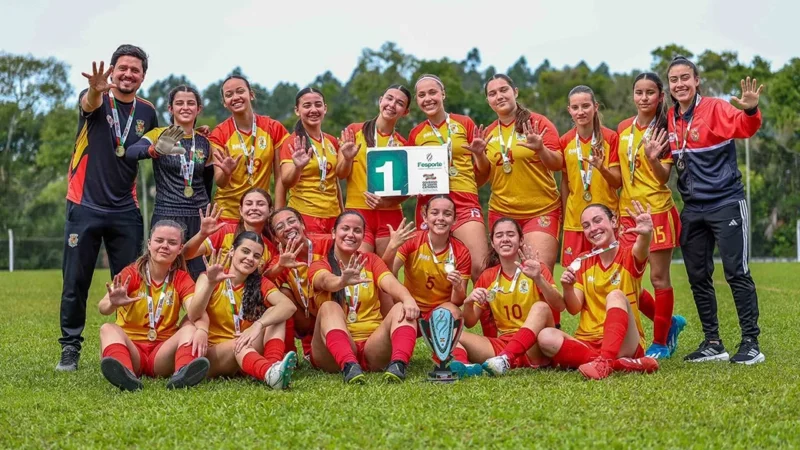 Futebol feminino de Santa Rosa do Sul garante vaga no Catarinense Escolar