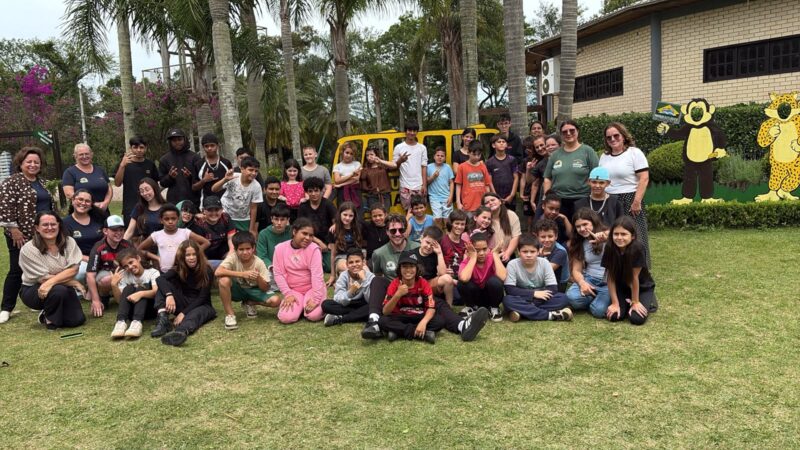 Cerca de 60 crianças e adolescentes do SCFV passam o dia no Parque Ecológico de Maracajá