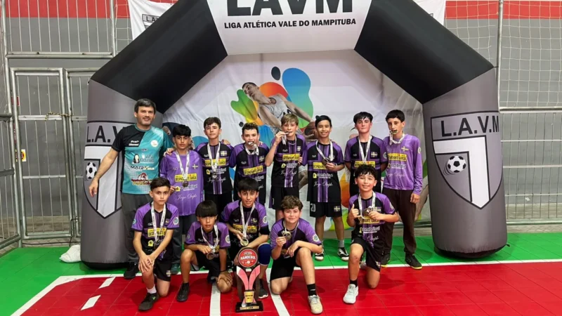 Mini-Handebol Brasil de Sombrio conquista títulos regionais e fortalece a formação de atletas