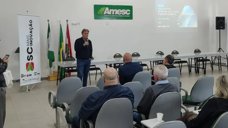 Avança SC realiza workshop sobre inovação na gestão pública na sede da AMESC